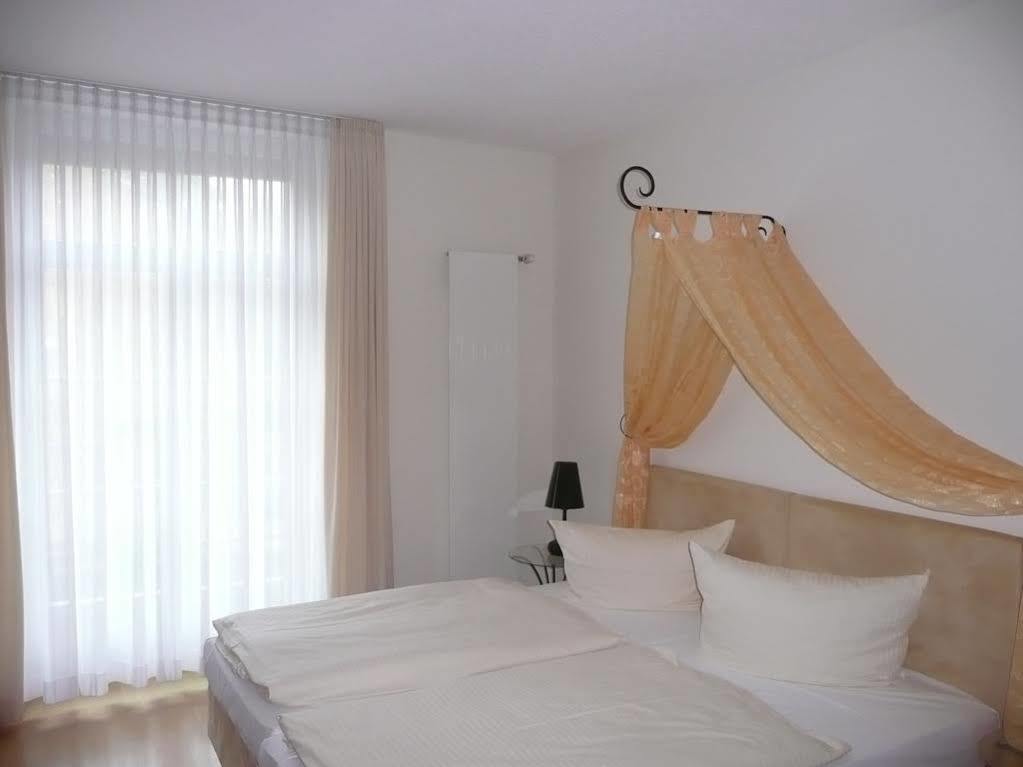 Im Kavalierhaus 3*
